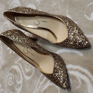 NWOT Jessica Simpson Haneh Women's Gold Sequins Size 6M